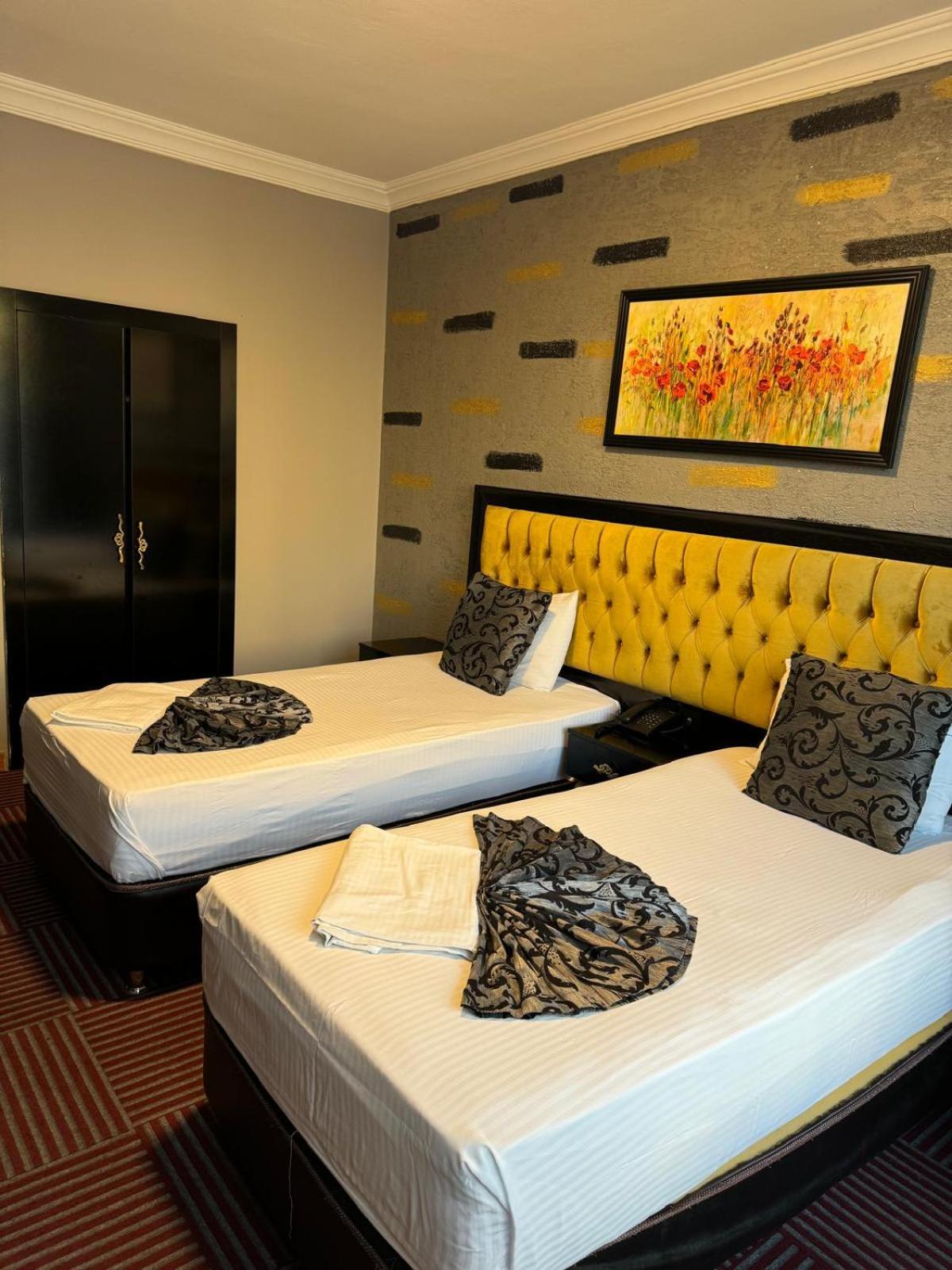Otel Efes 2*